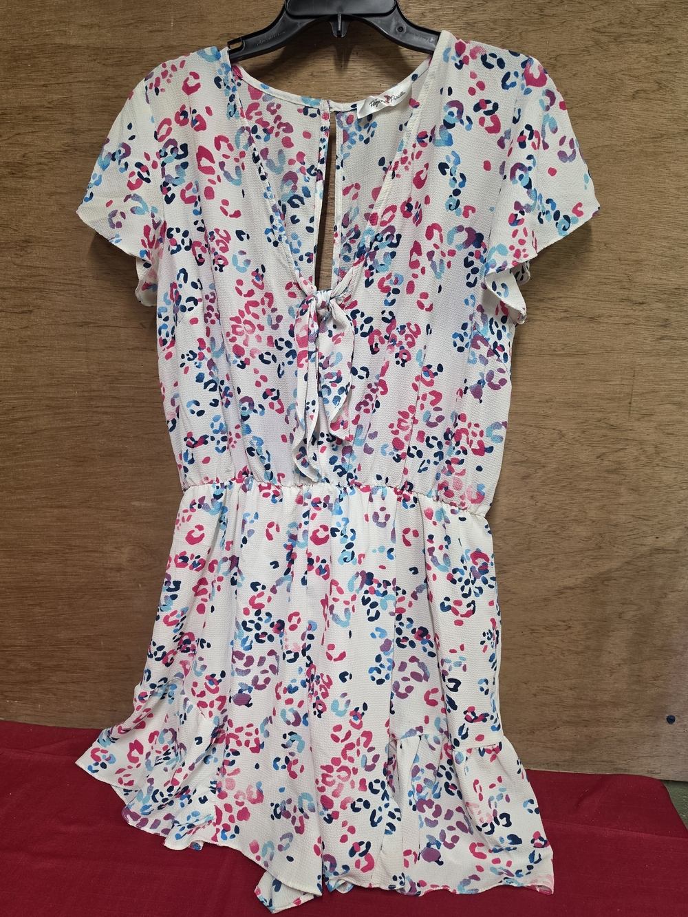 Perfectly Priscilla Cream/Multicolored Womens Romper 2XL